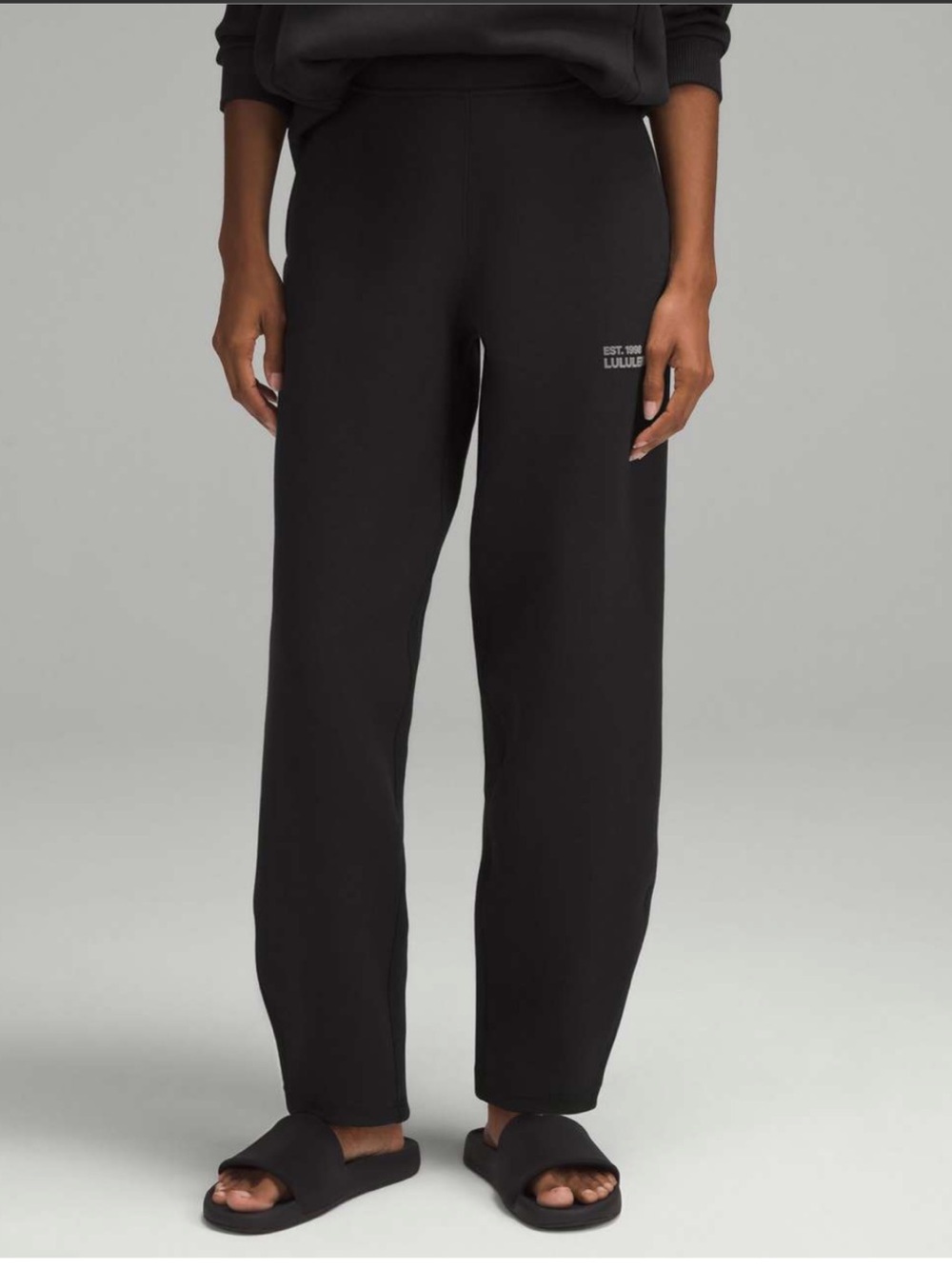 Lululemon Heavyweight Fleece Sweatpants
Black Barrel Pant Size XL Loungewear Gym - Picture 4 of 8